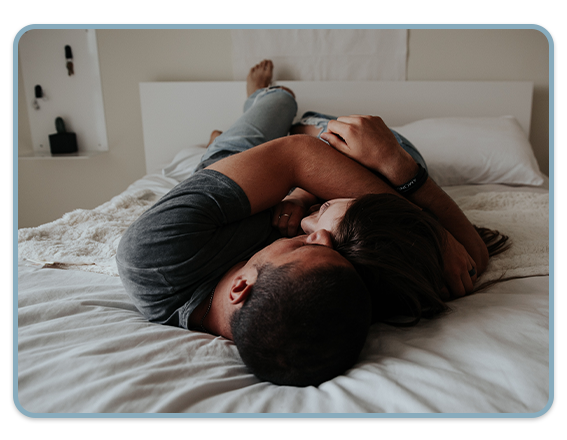 IMG-2-2 intimate couple